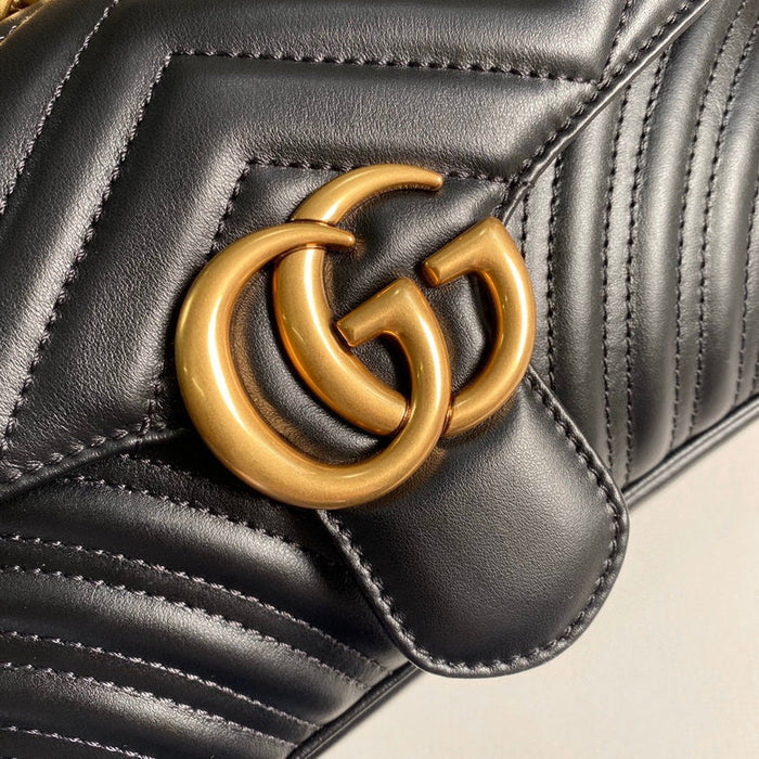 Gucci Marmont Preta (Pequena)